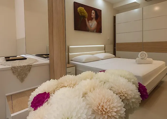 Jacuzzi Escape * Tirana